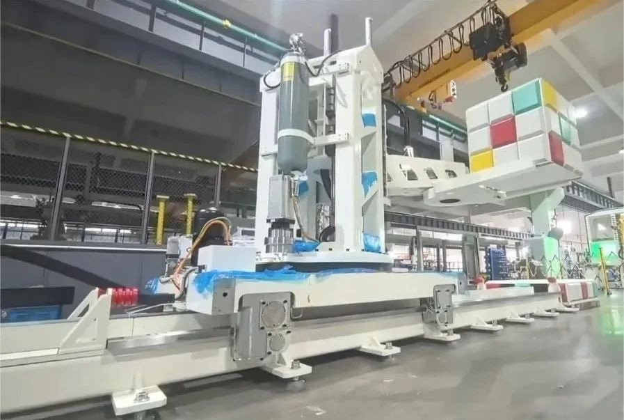 APEX減速機和齒輪齒條-重型負載五軸聯動碼垛機典型應用案例.jpeg